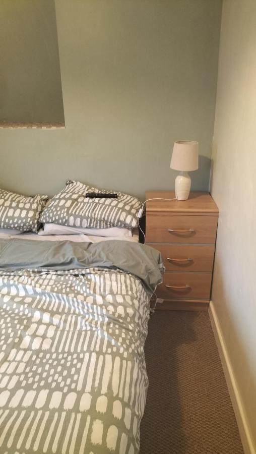 Accomadation 렉섬 외부 사진